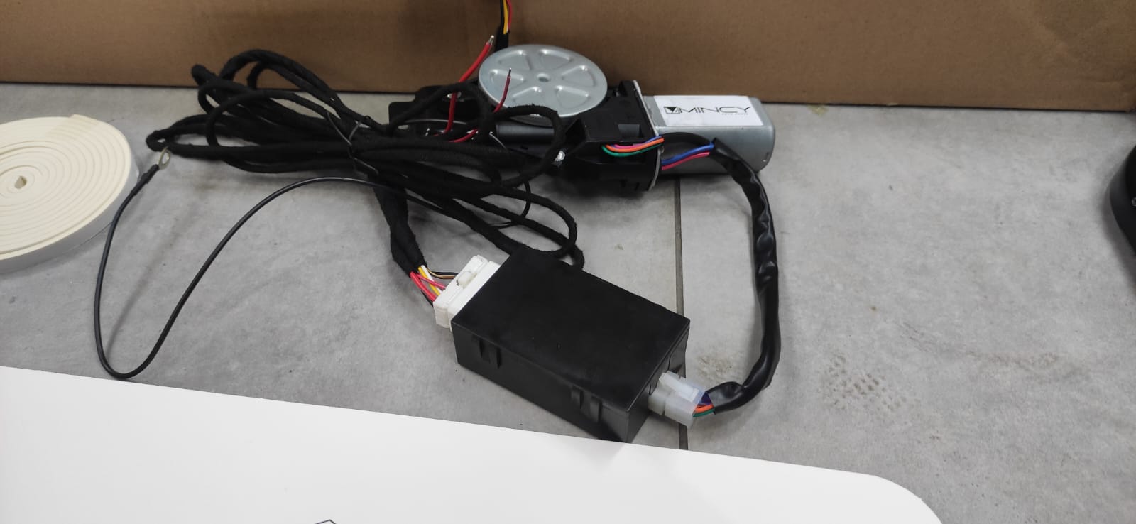 Mincy 90lık Perdeli Hafızalı Sunroof